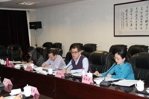 考核组一行在师市进行考核