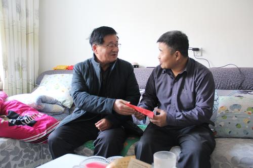 李兵慰问