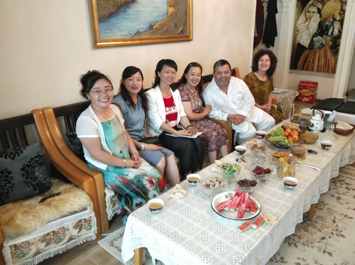 民族团结暖人心