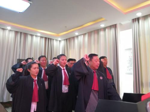 图三