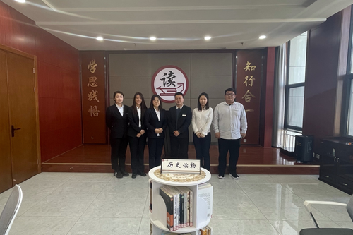 师市政务办举办“世界读书日”读书分享会1