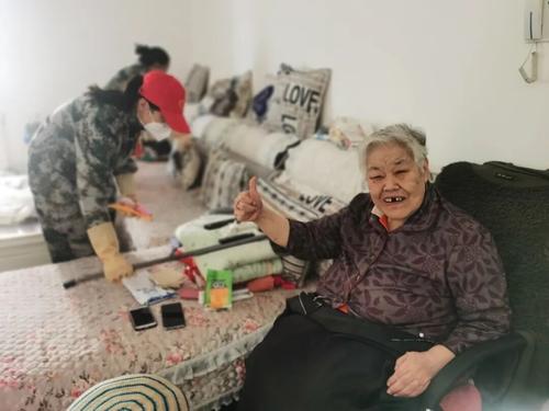 老奶奶