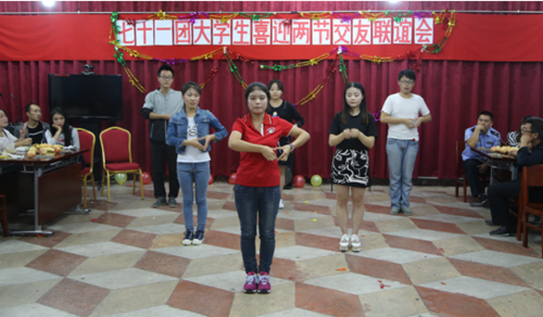 猜手语的成语_手语